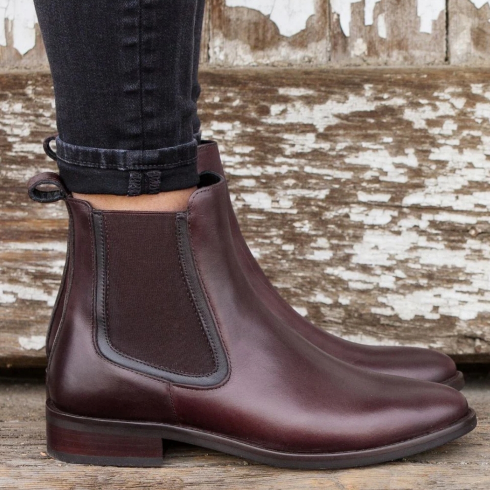 Thursday Duchess Leather Chelsea Boot Size 9